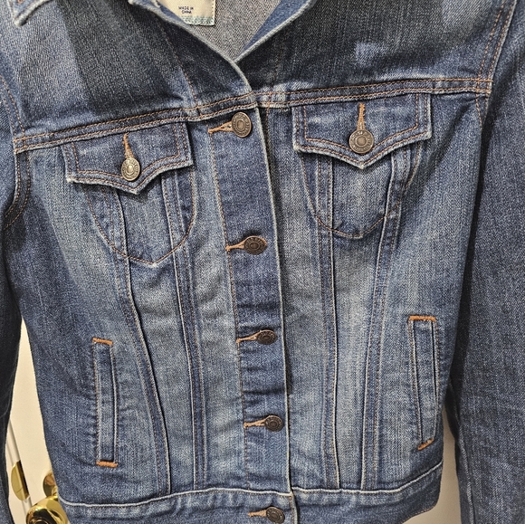 Denim jacket - Picture 5 of 10